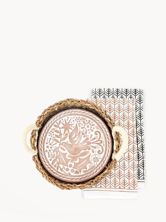 Bread Warmer & Basket Gift Set with Tea Towel - Round