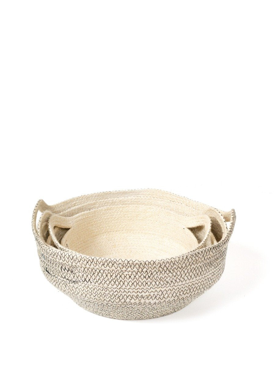 amari fruit bowl trio in black