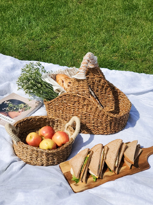 savar picnic basket styled with sandwiches